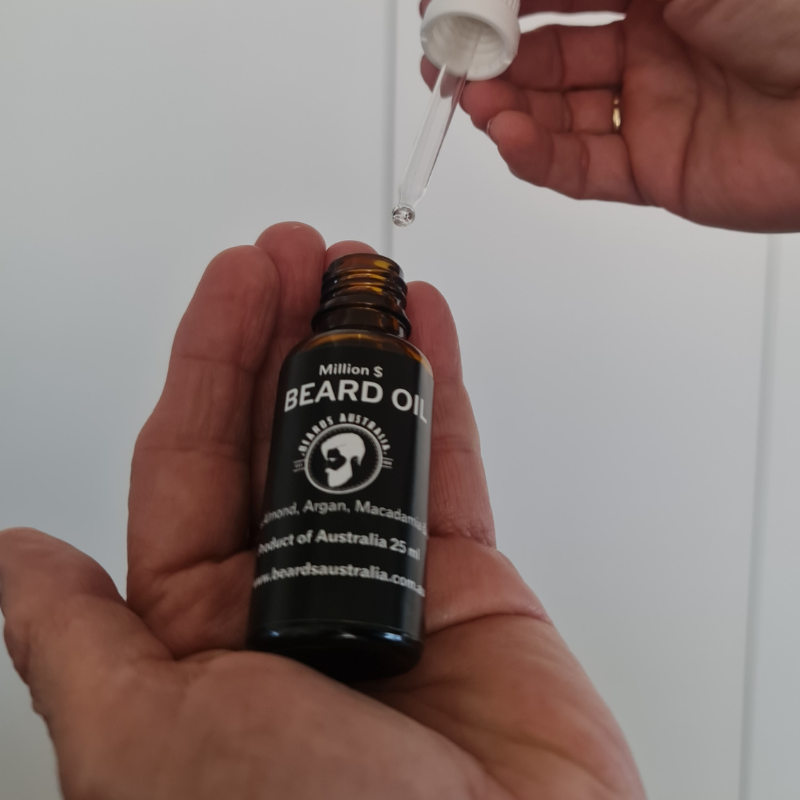 Beard Oil and Grooming Kit 25 ML each image 2